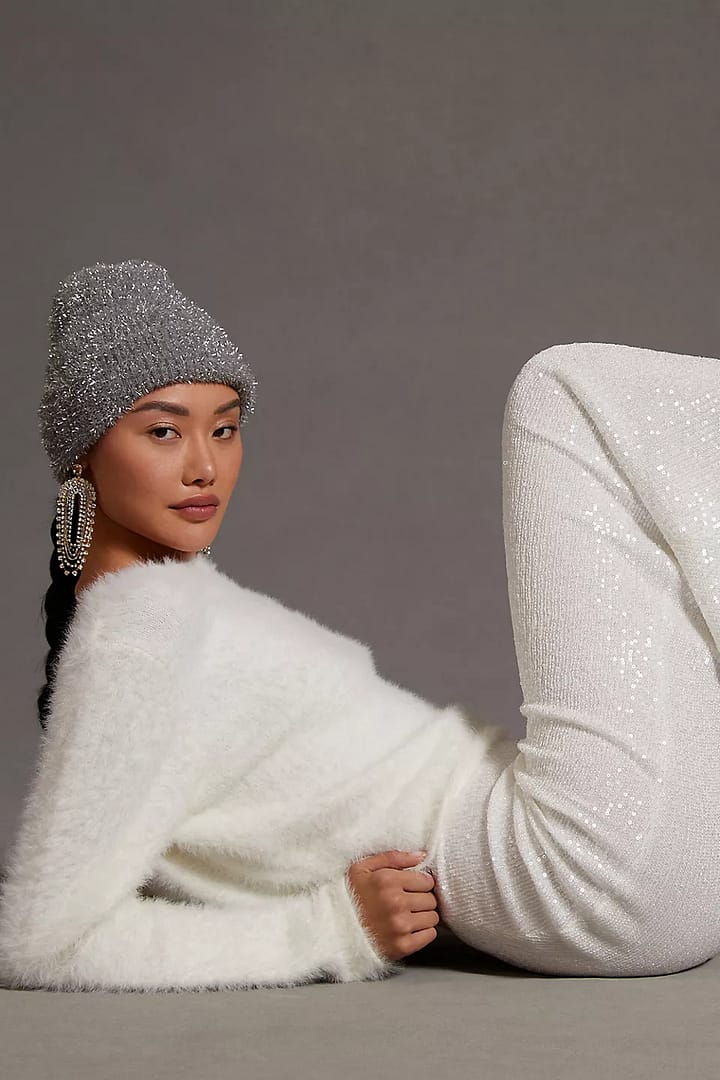 Live Outrageously winter white Photo 9 winter white - Live Outrageously